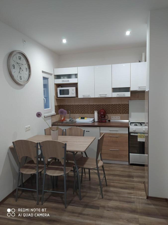 Evelyn Apartman Hajdúszoboszló Exterior foto